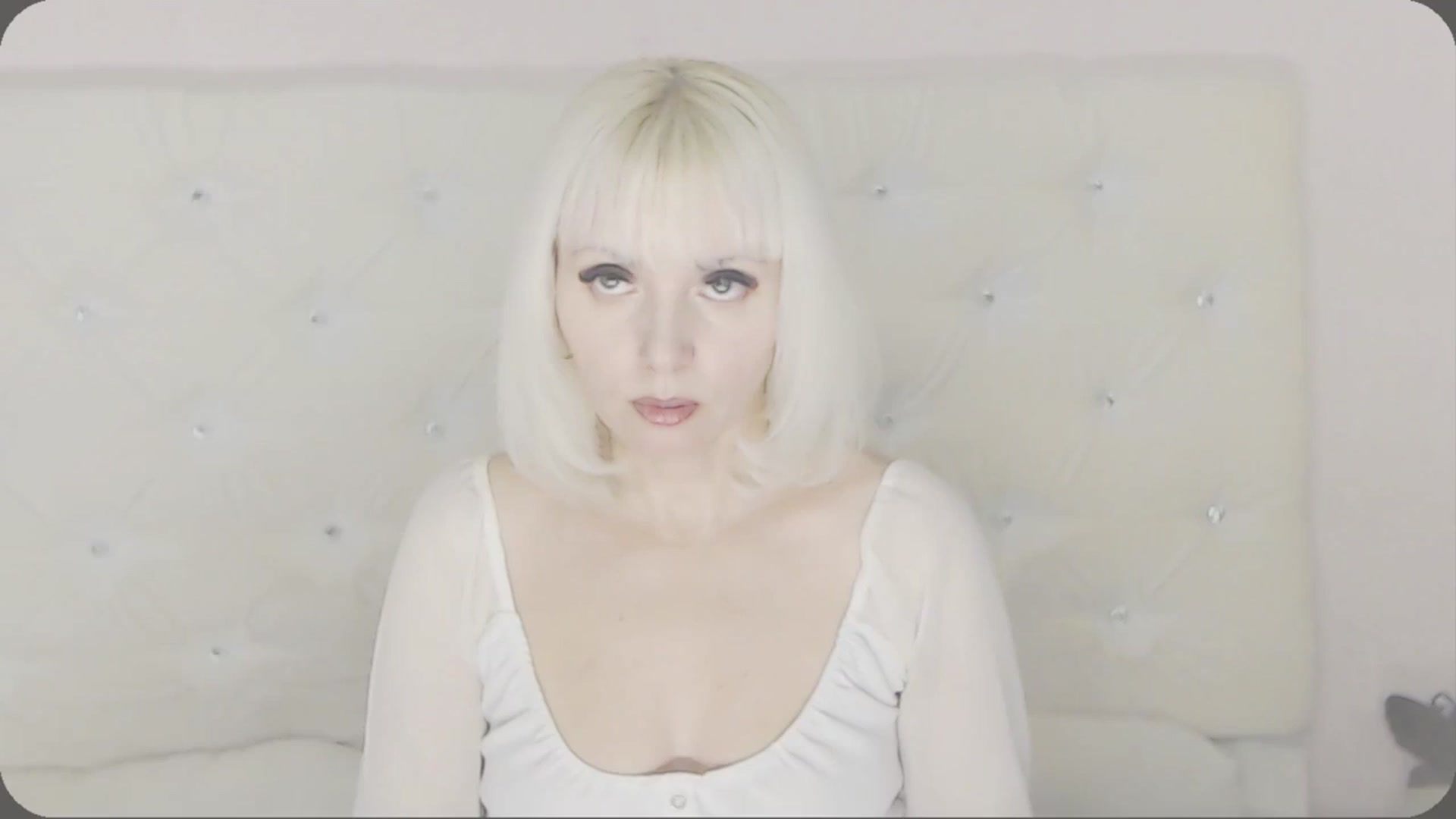 Gallery image thumbnail from Kaiserine's myfreecams stream on, 02/03/2024, 01:35 image 1 of 20