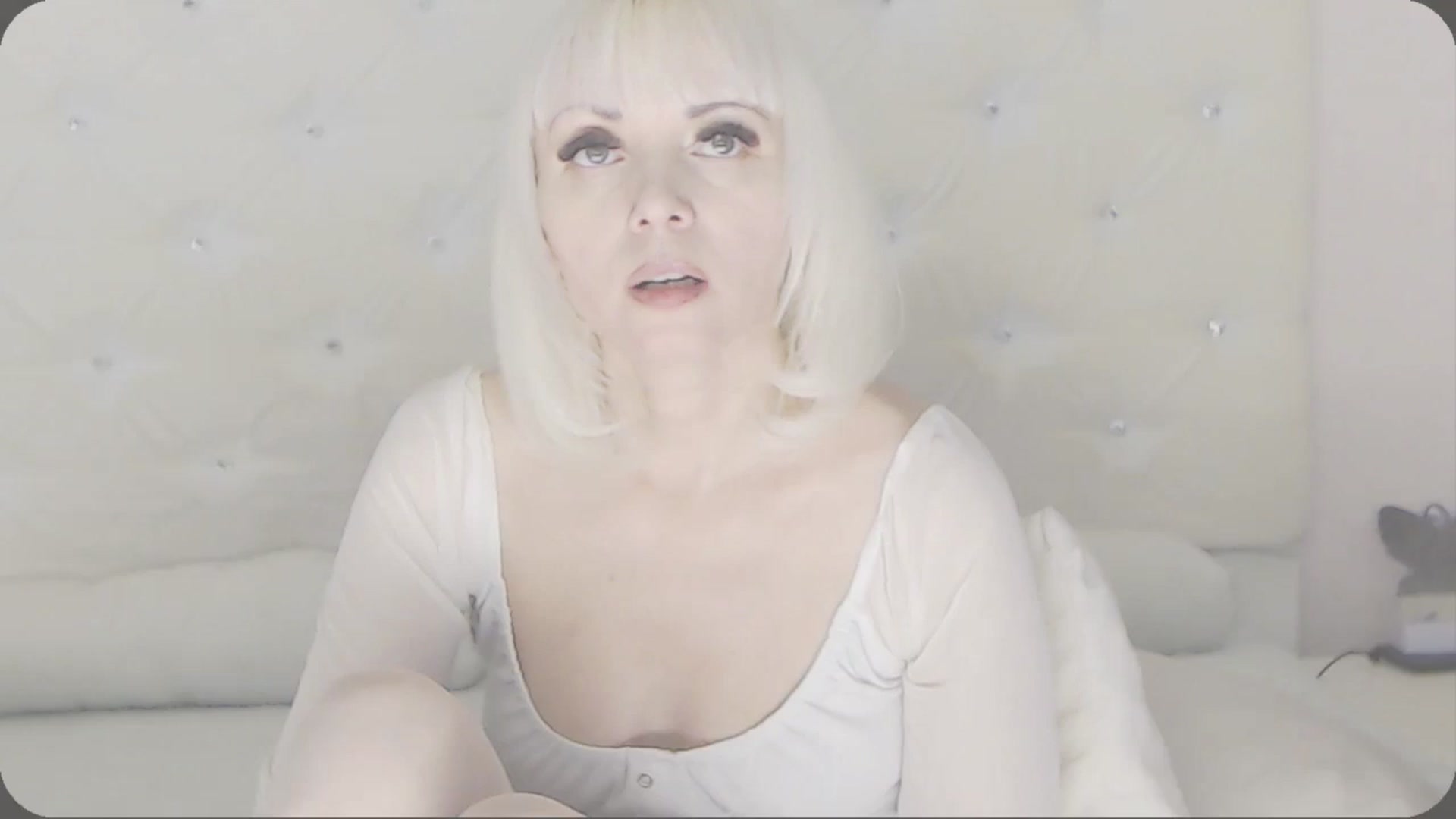 Gallery image thumbnail from Kaiserine's myfreecams stream on, 02/03/2024, 01:35 image 14 of 20