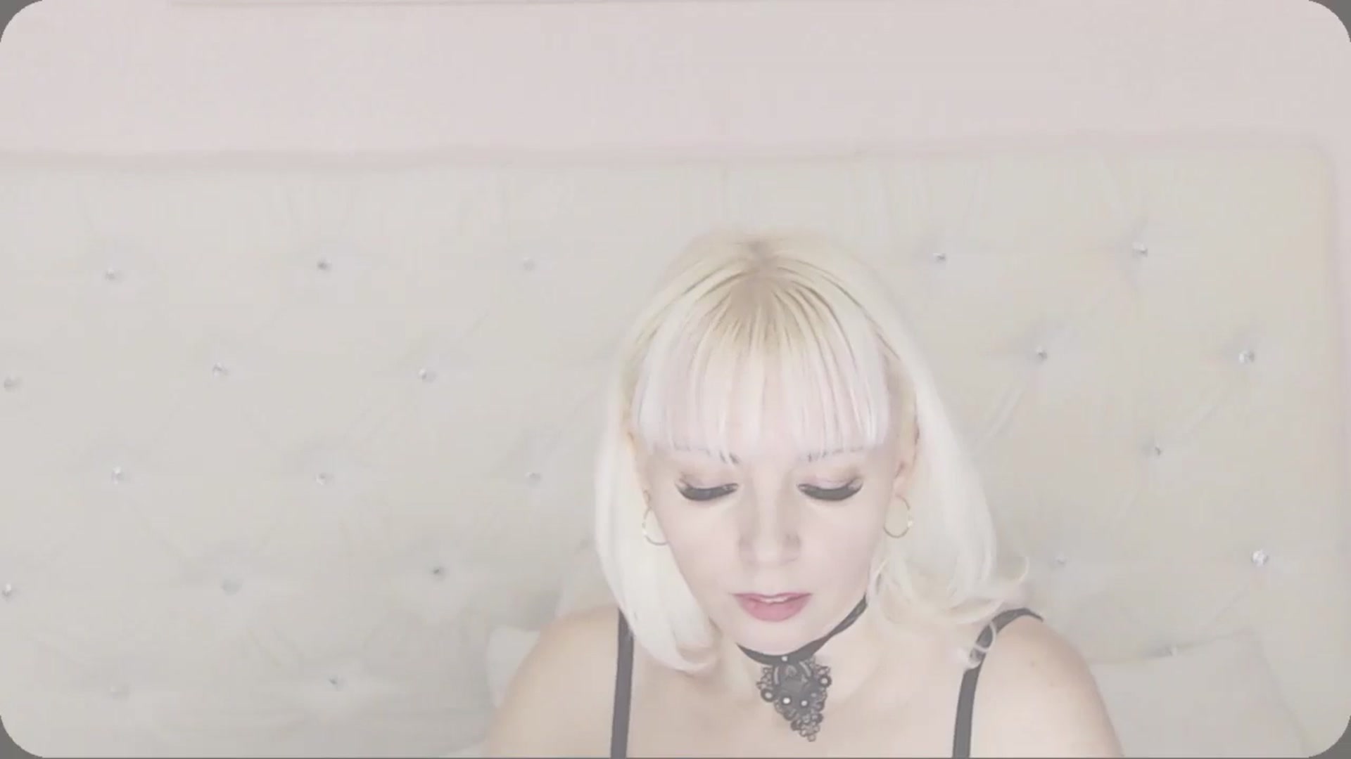 Gallery image thumbnail from Kaiserine's myfreecams stream on, 02/22/2024, 23:53 image 18 of 20