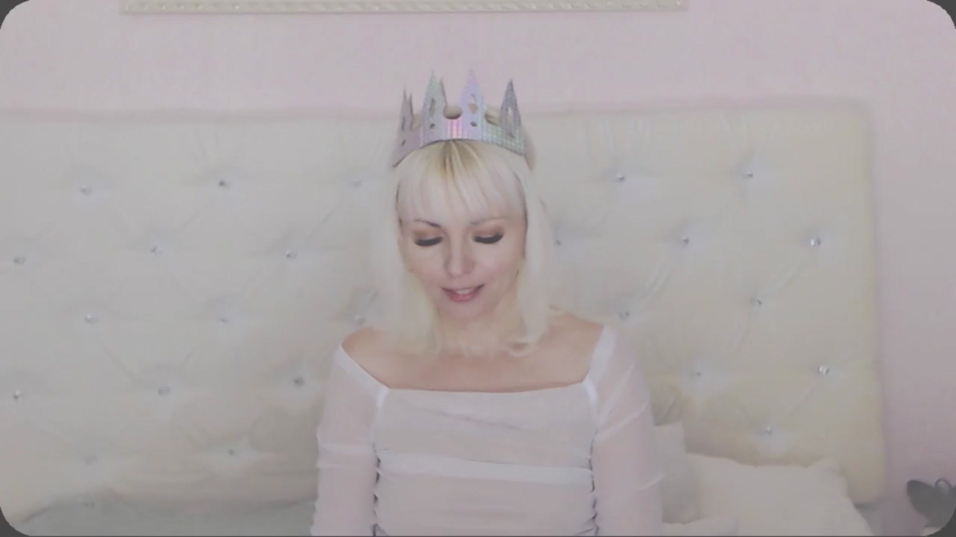 Gallery image thumbnail from Kaiserine's myfreecams stream on, 05/09/2024, 22:21 image 7 of 20