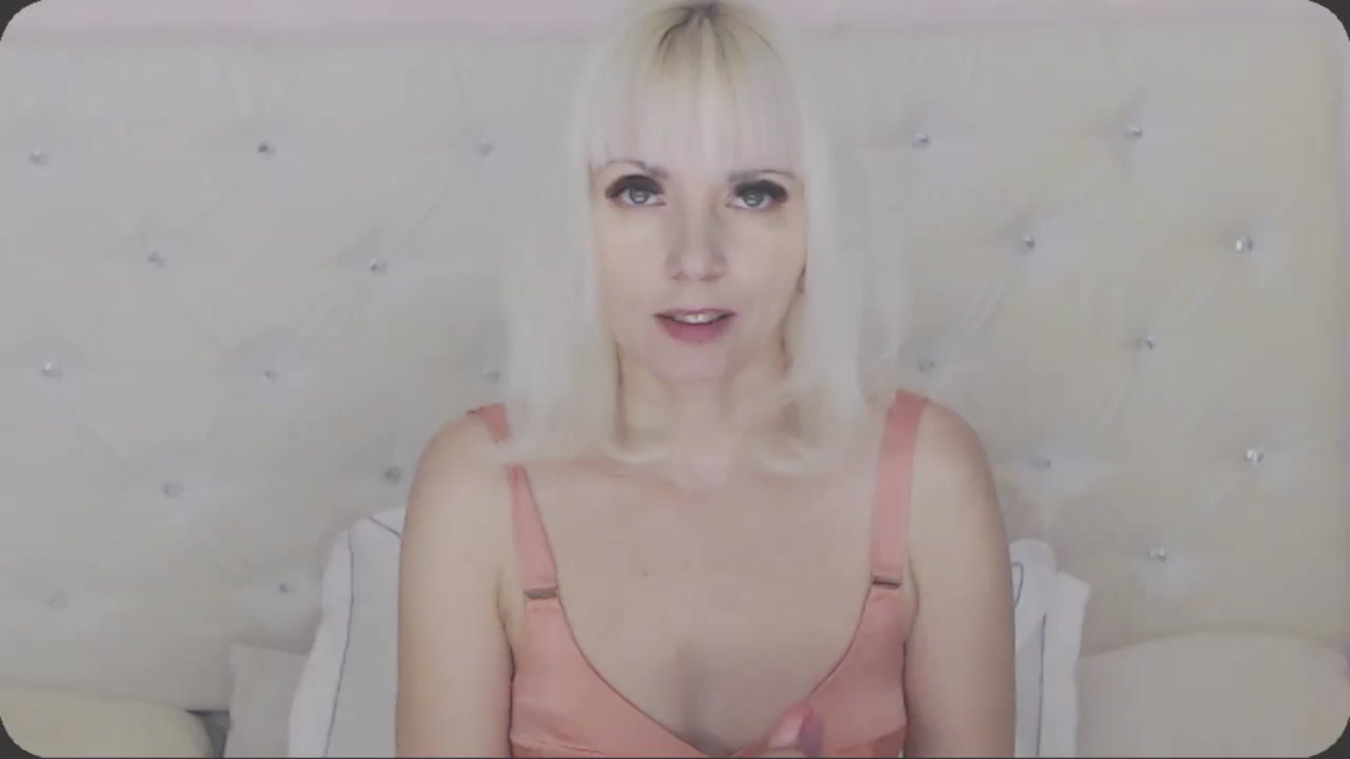 Gallery image thumbnail from Kaiserine's myfreecams stream on, 05/16/2024, 02:28 image 12 of 20