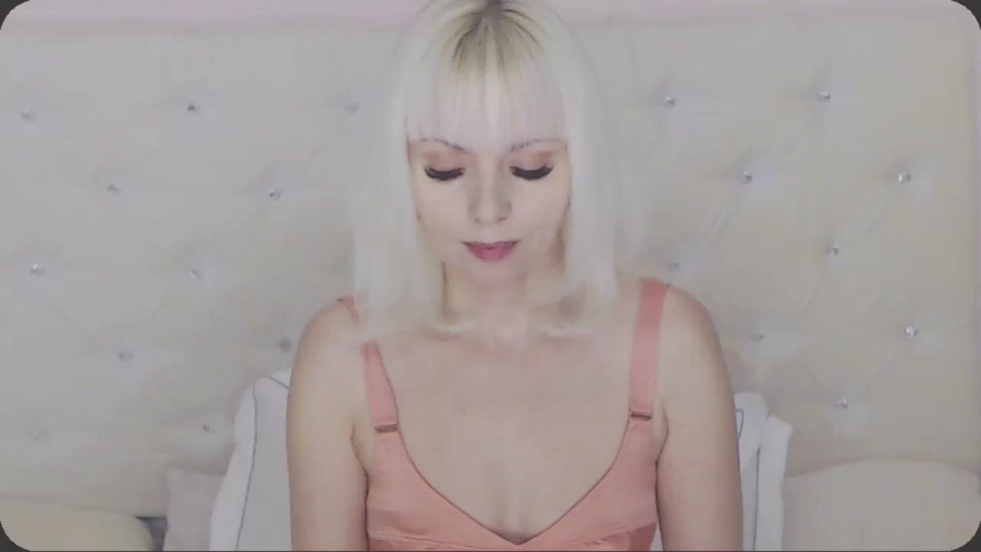 Gallery image thumbnail from Kaiserine's myfreecams stream on, 05/16/2024, 02:28 image 15 of 20