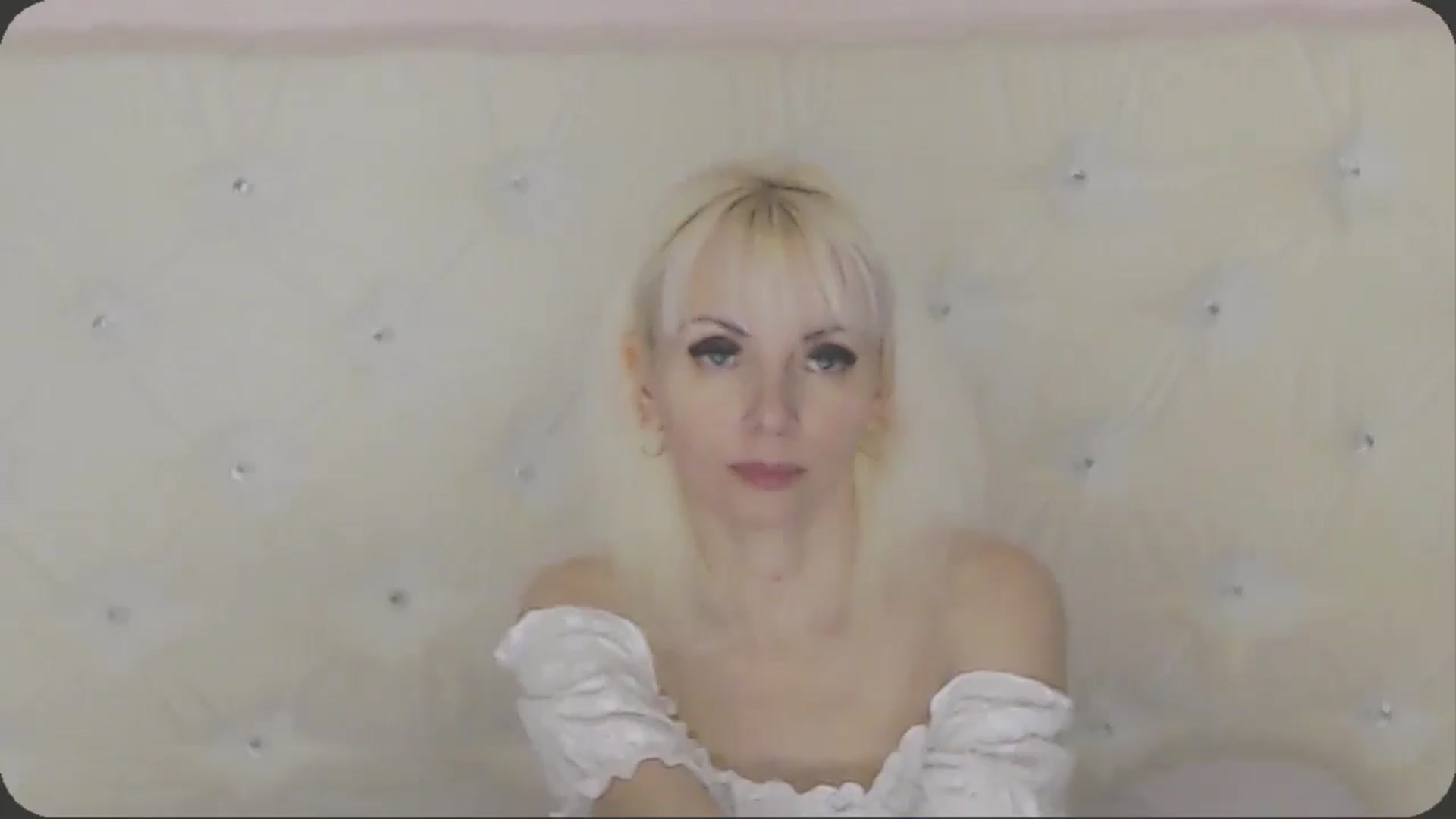 Gallery image thumbnail from Kaiserine's myfreecams stream on, 06/23/2024, 03:10 image 12 of 20