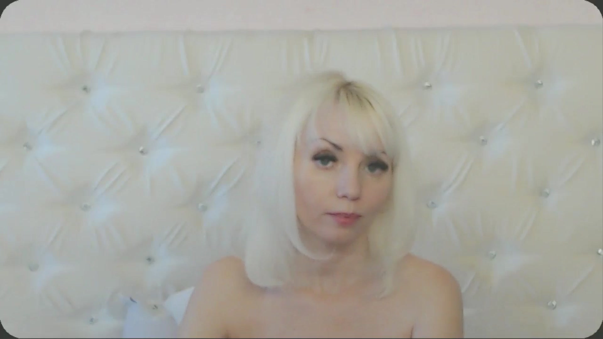 Gallery image thumbnail from Kaiserine's myfreecams stream on, 06/27/2024, 03:11 image 2 of 20