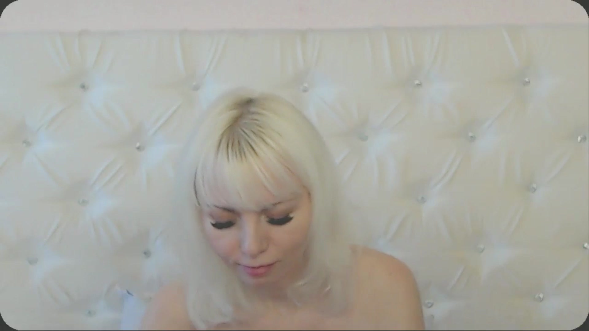 Gallery image thumbnail from Kaiserine's myfreecams stream on, 06/27/2024, 03:11 image 16 of 20