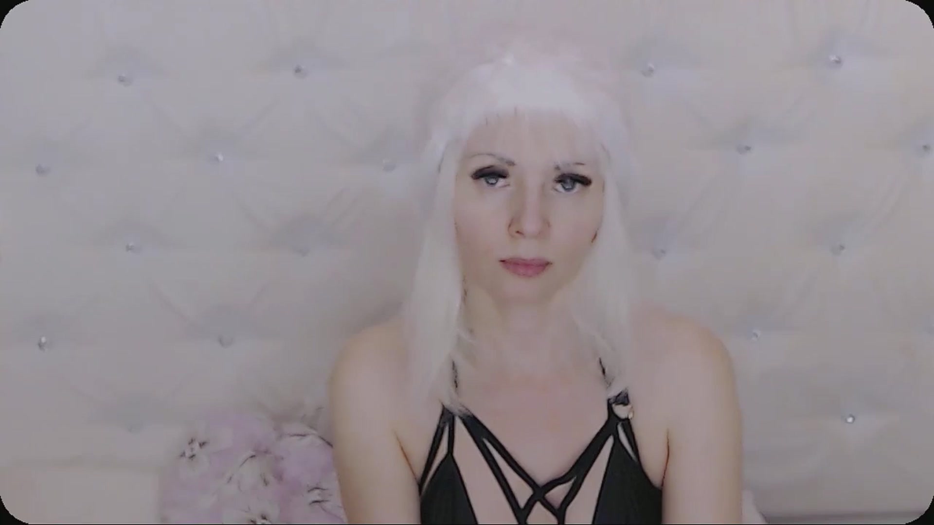 Gallery image thumbnail from Kaiserine's myfreecams stream on, 12/23/2024, 02:00 image 4 of 20