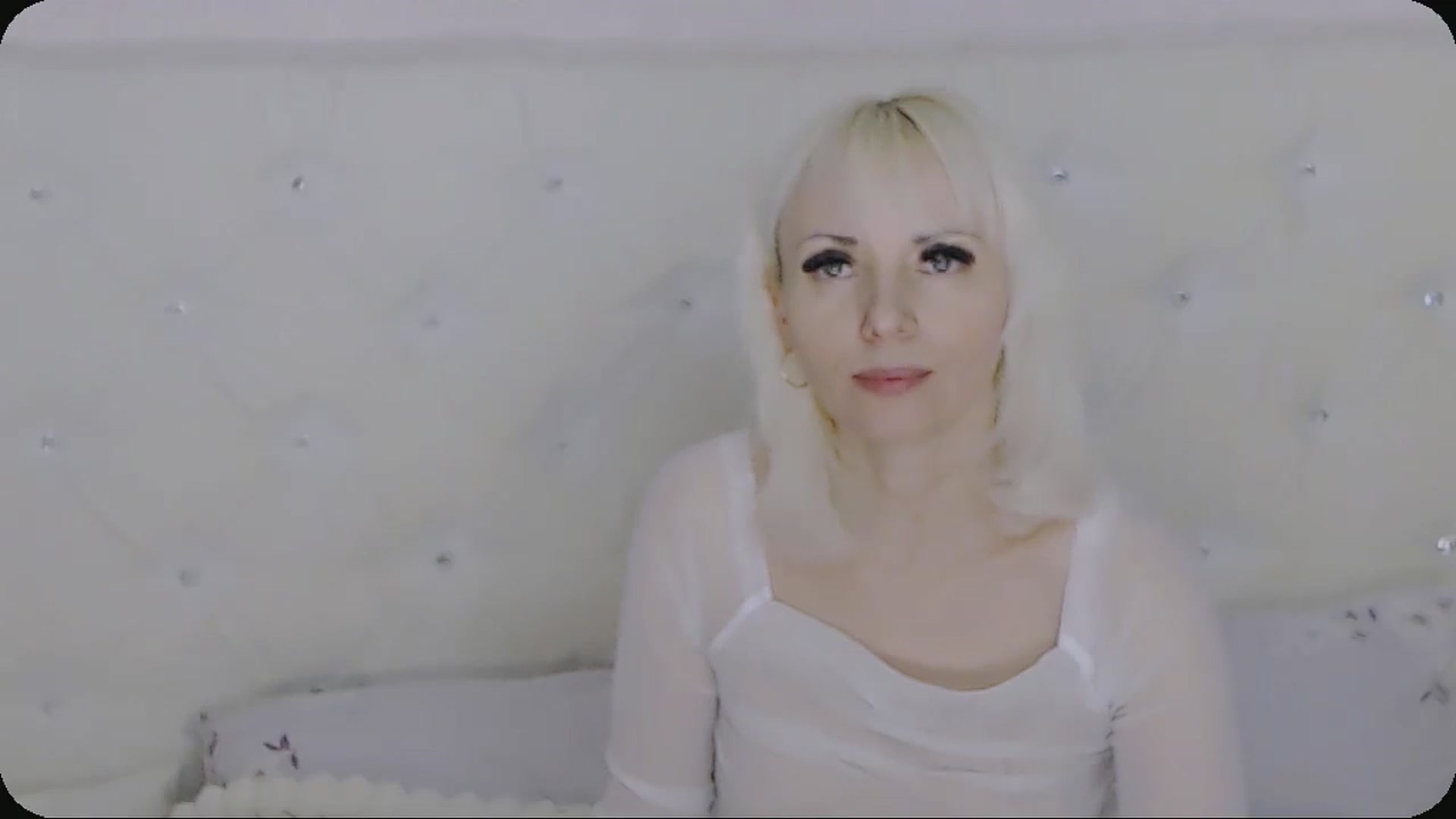 Gallery image thumbnail from Kaiserine's myfreecams stream on, 12/30/2024, 21:24 image 12 of 20