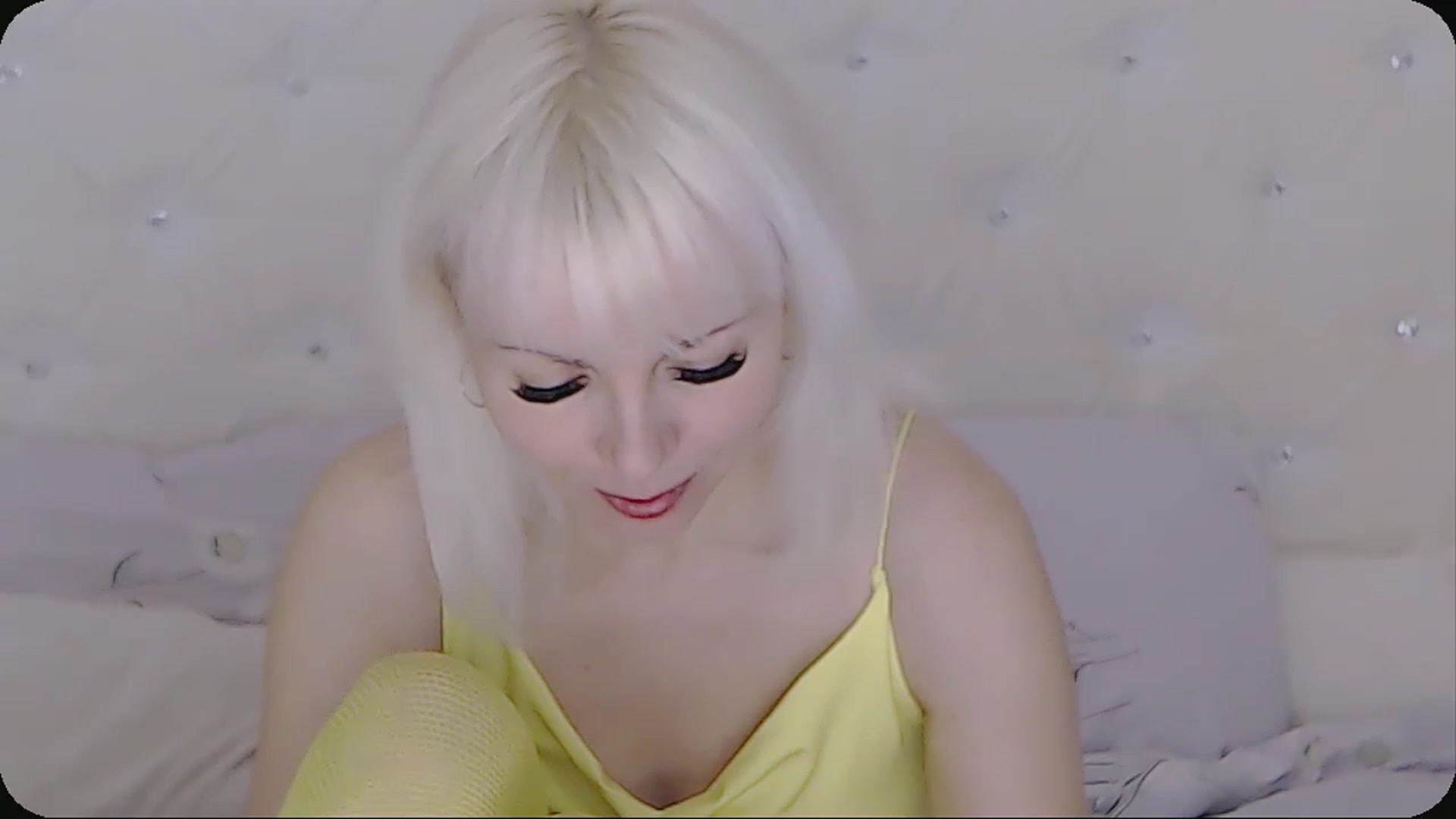 Gallery image thumbnail from Kaiserine's myfreecams stream on, 01/16/2025, 01:38 image 12 of 20