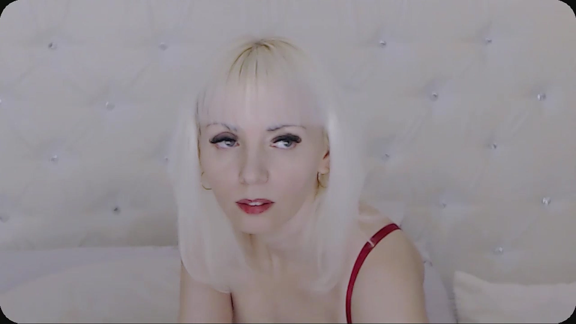 Gallery image thumbnail from Kaiserine's myfreecams stream on, 02/14/2025, 22:35 image 15 of 20