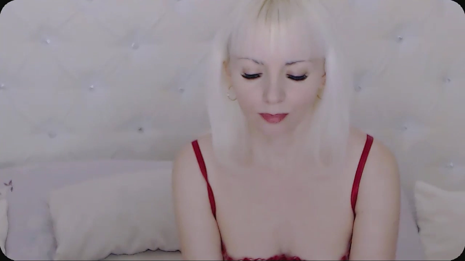 Gallery image thumbnail from Kaiserine's myfreecams stream on, 02/14/2025, 23:16 image 13 of 20