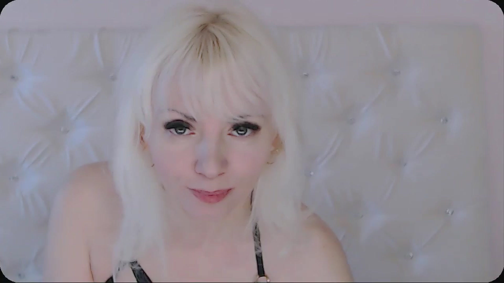 Gallery image thumbnail from Kaiserine's myfreecams stream on, 05/24/2025, 13:41 image 2 of 20