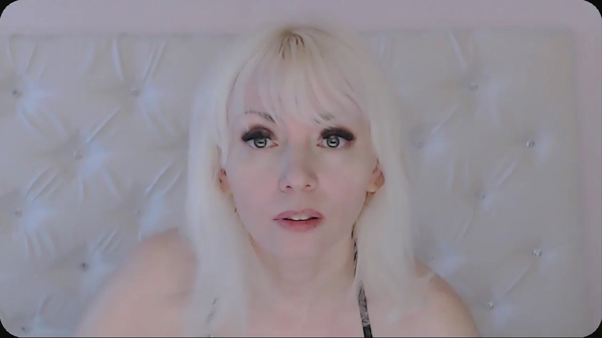 Gallery image thumbnail from Kaiserine's myfreecams stream on, 05/24/2025, 13:41 image 4 of 20