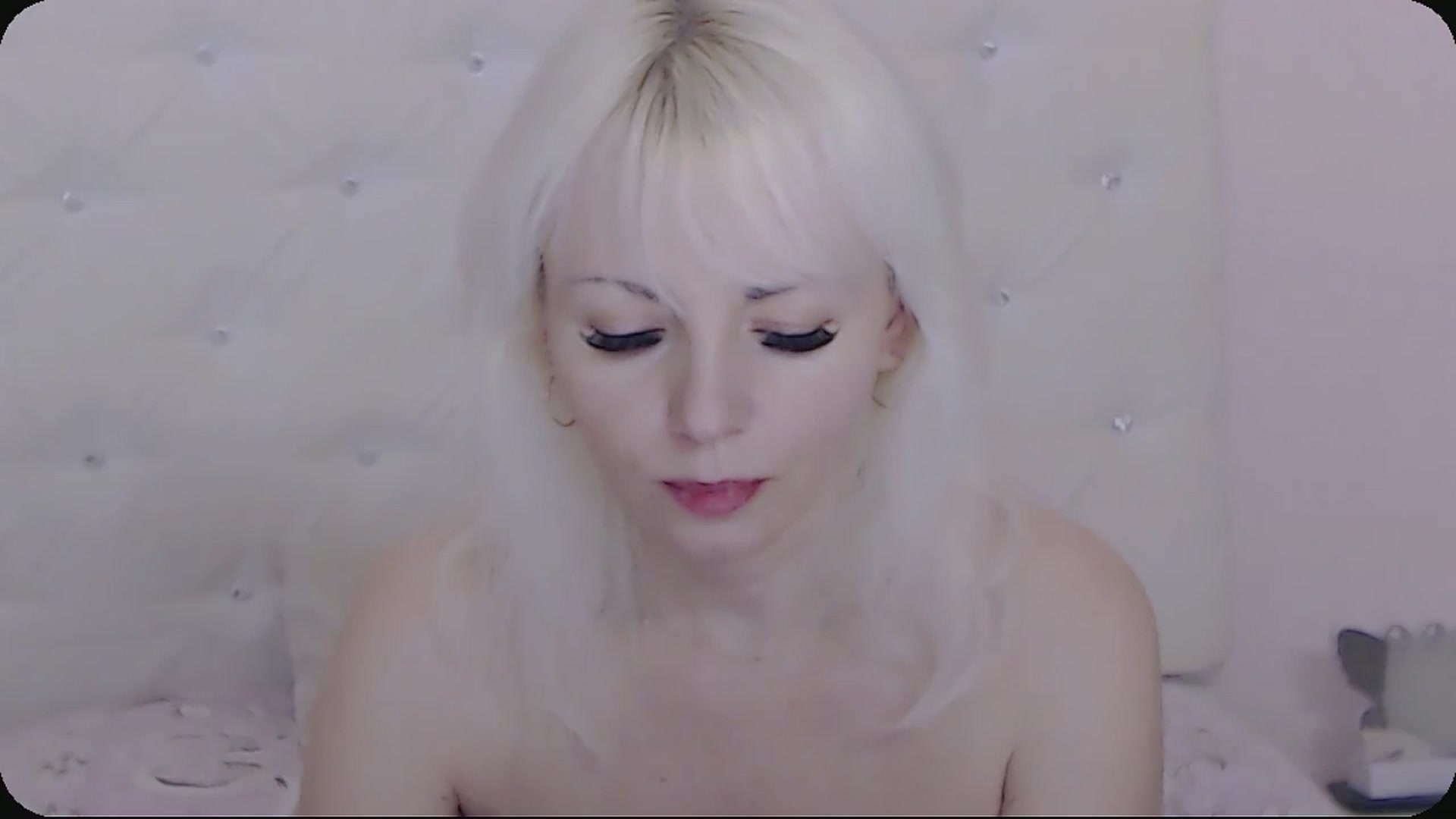 Gallery image thumbnail from Kaiserine's myfreecams stream on, 07/13/2025, 24:34 image 16 of 20