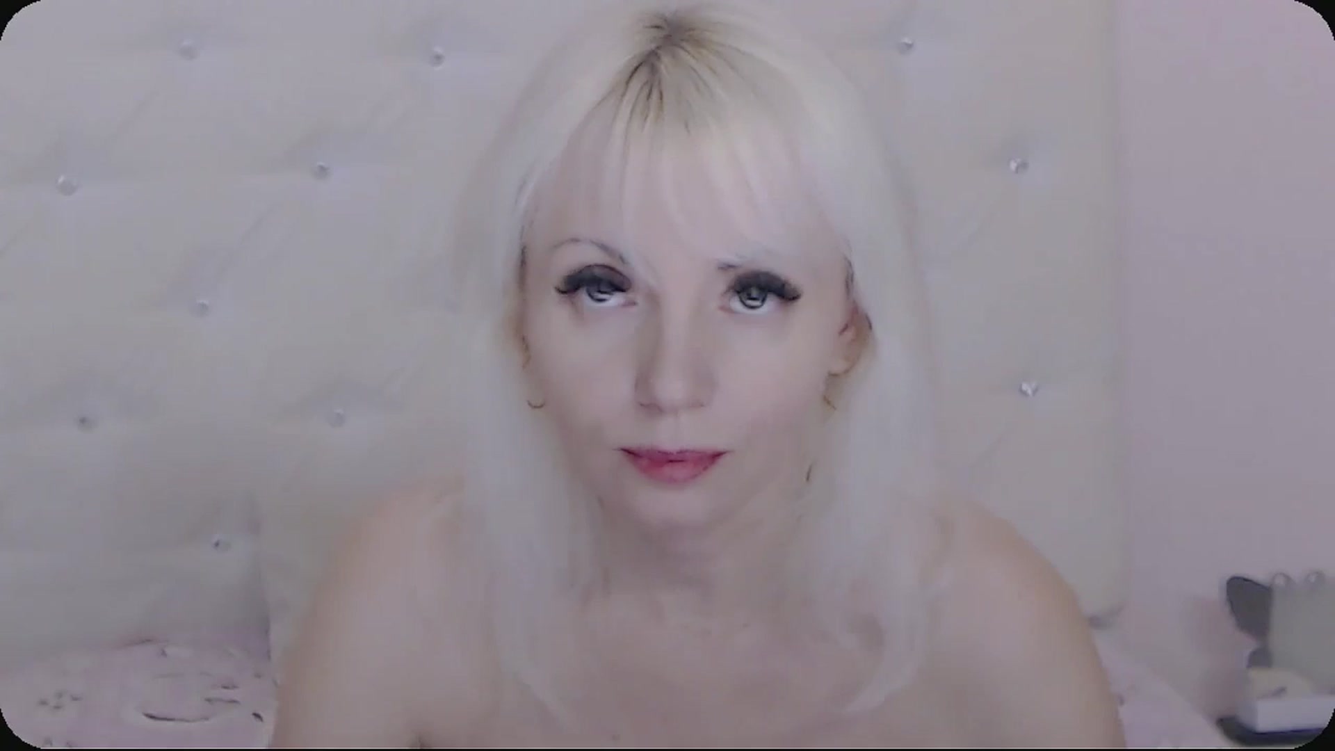 Gallery image thumbnail from Kaiserine's myfreecams stream on, 07/13/2025, 24:34 image 18 of 20