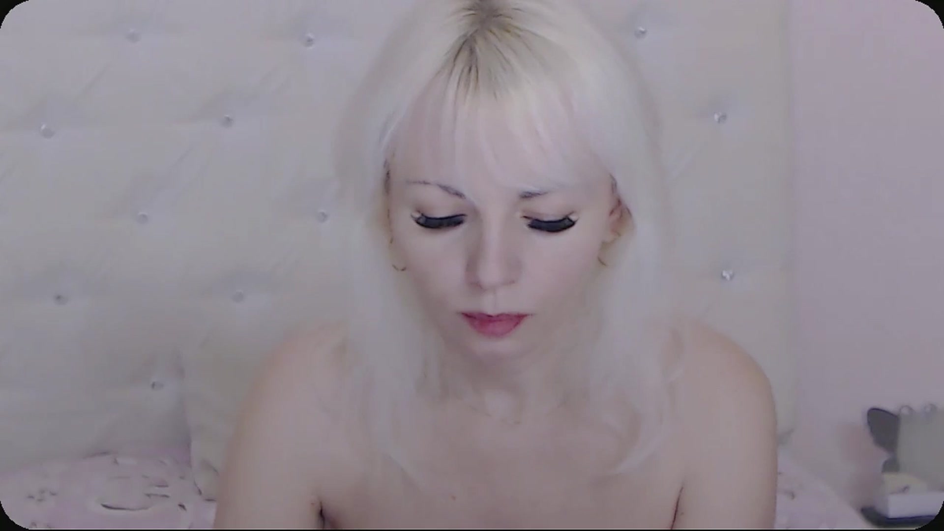 Gallery image thumbnail from Kaiserine's myfreecams stream on, 07/13/2025, 24:34 image 14 of 20