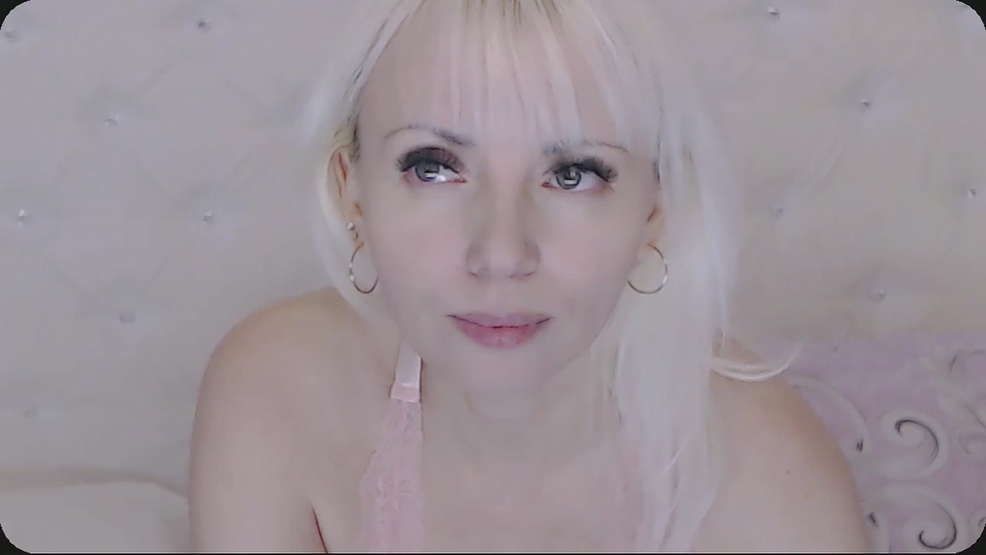 Gallery image thumbnail from Kaiserine's myfreecams stream on, 09/15/2025, 04:12 image 19 of 20