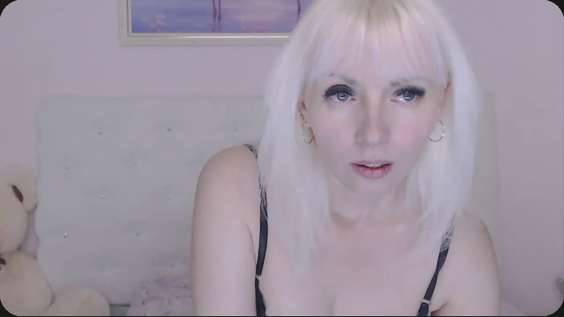 Gallery image thumbnail from Kaiserine's myfreecams stream on, 09/21/2025, 22:04 image 10 of 20
