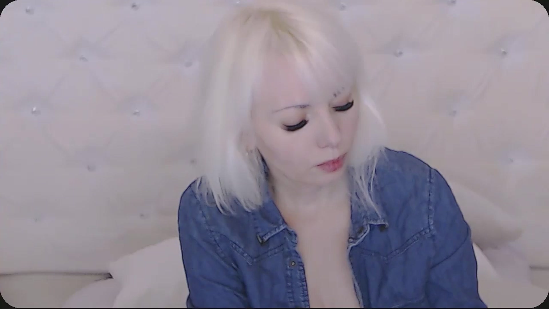 Gallery image thumbnail from Kaiserine's myfreecams stream on, 10/30/2025, 24:38 image 20 of 20