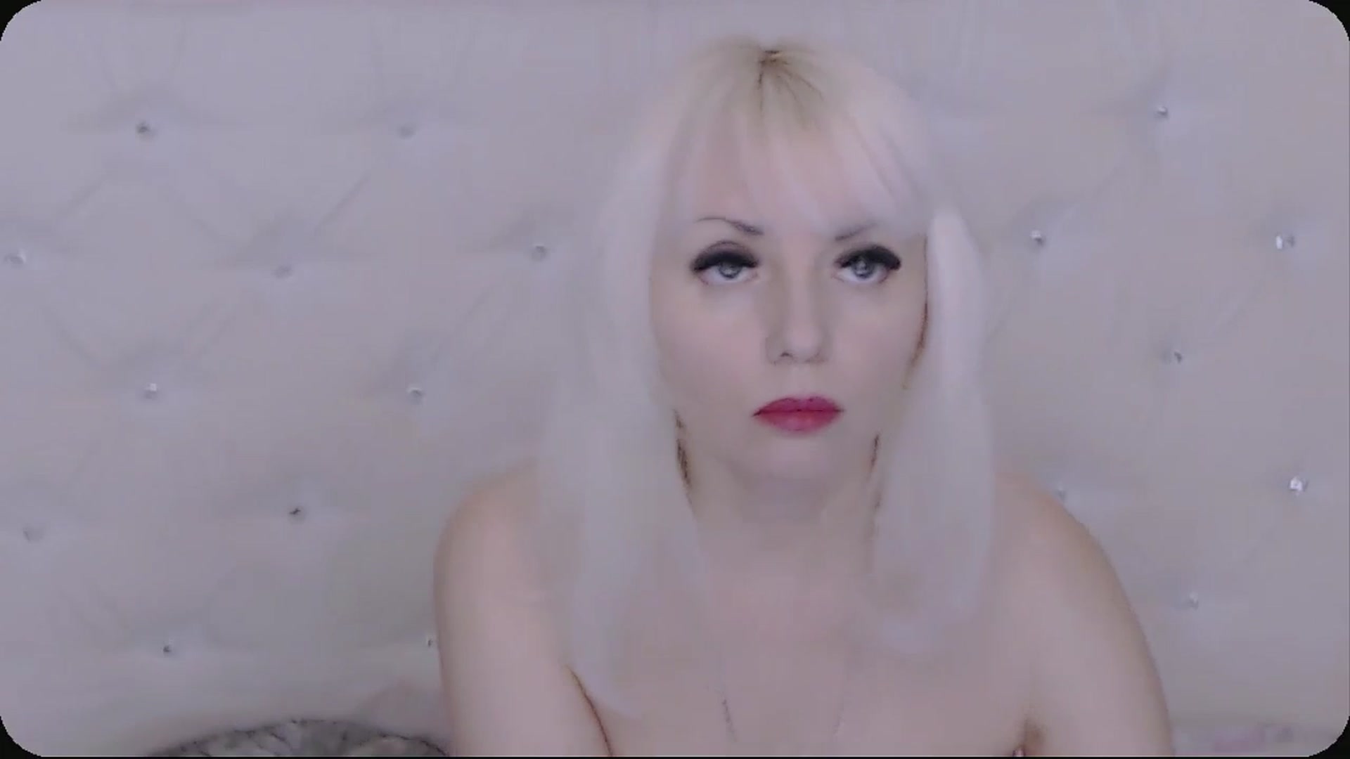 Gallery image thumbnail from Kaiserine's myfreecams stream on, 12/20/2025, 24:10 image 14 of 20