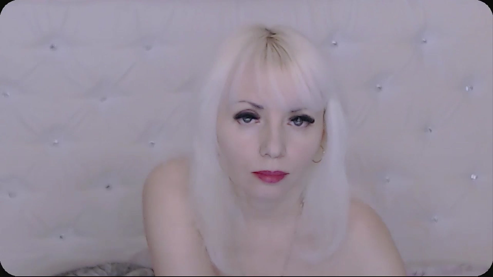 Gallery image thumbnail from Kaiserine's myfreecams stream on, 12/20/2025, 24:10 image 20 of 20