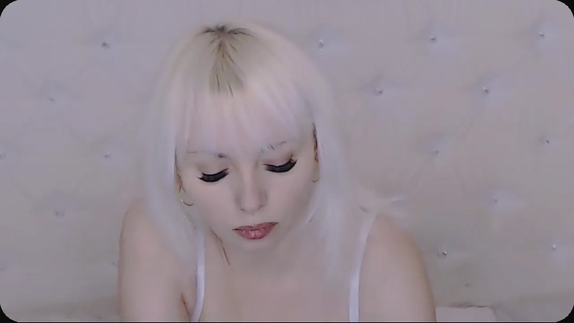 Gallery image thumbnail from Kaiserine's myfreecams stream on, 01/15/2026, 20:18 image 3 of 20