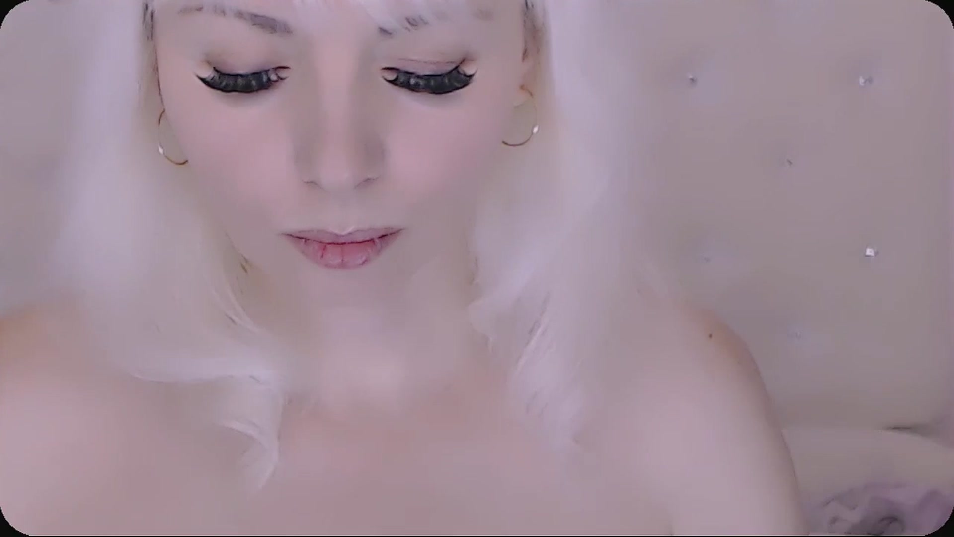 Gallery image thumbnail from Kaiserine's myfreecams stream on, 02/17/2026, 22:55 image 12 of 20