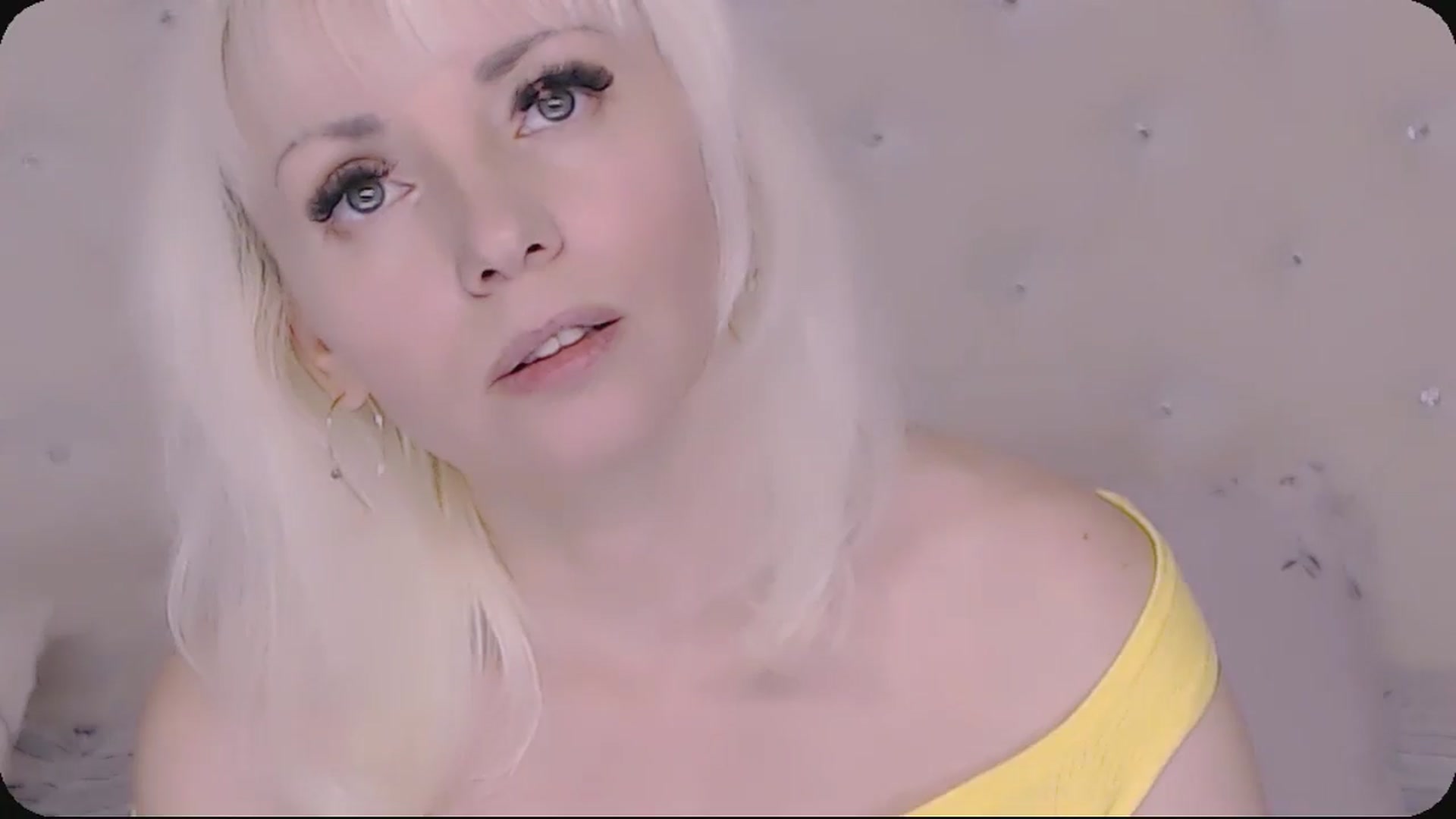 Gallery image thumbnail from Kaiserine's myfreecams stream on, 04/14/2026, 21:19 image 20 of 20