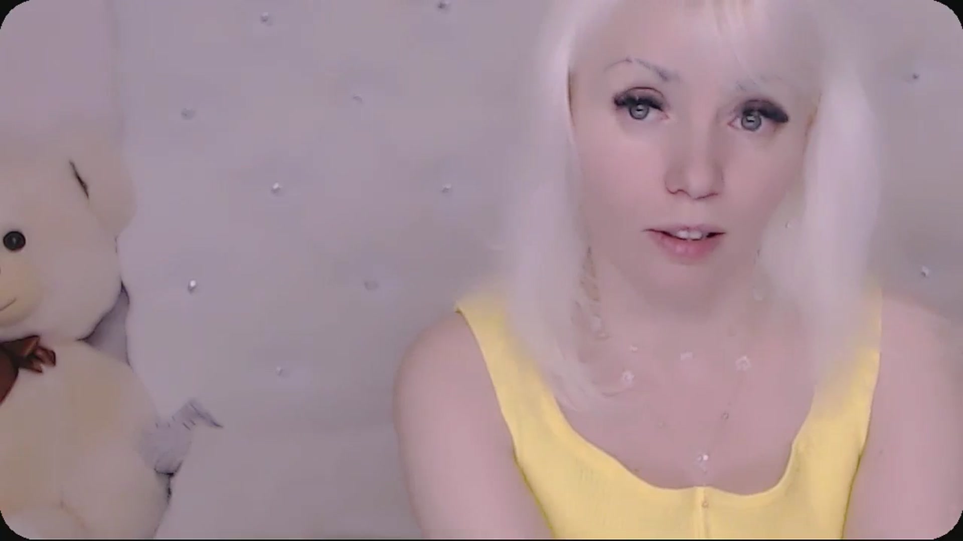Gallery image thumbnail from Kaiserine's myfreecams stream on, 05/09/2026, 21:50 image 18 of 20