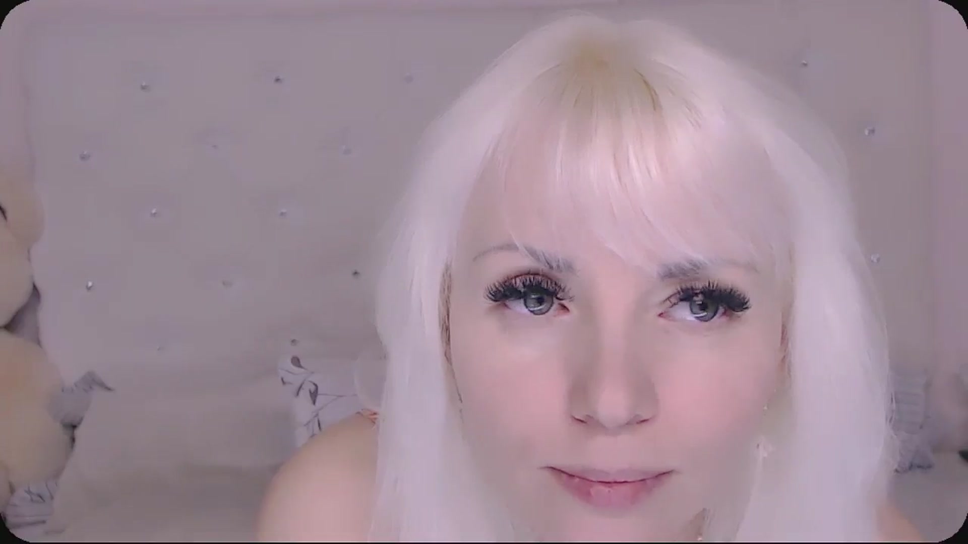 Gallery image thumbnail from Kaiserine's myfreecams stream on, 05/09/2026, 23:14 image 9 of 20