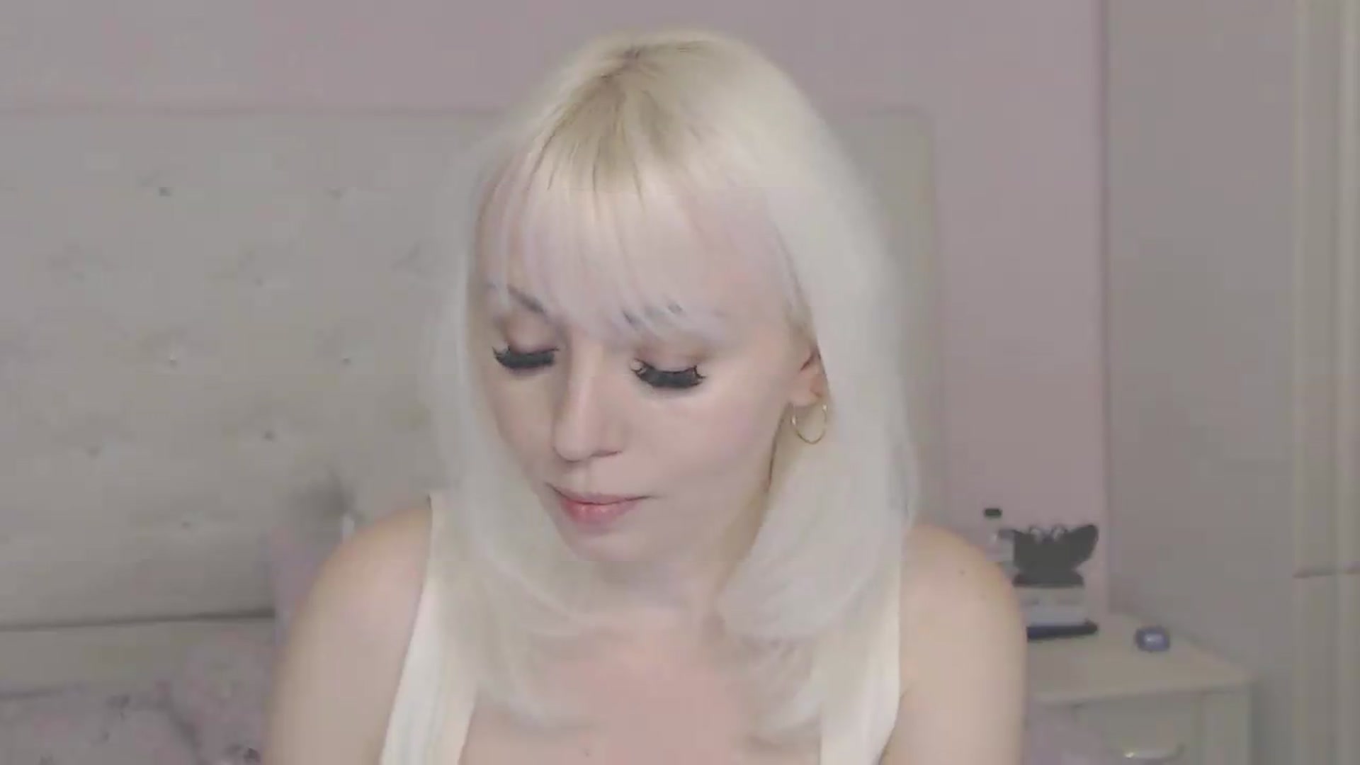 Gallery image thumbnail from Kaiserine's myfreecams stream on, 05/22/2026, 19:42 image 16 of 20