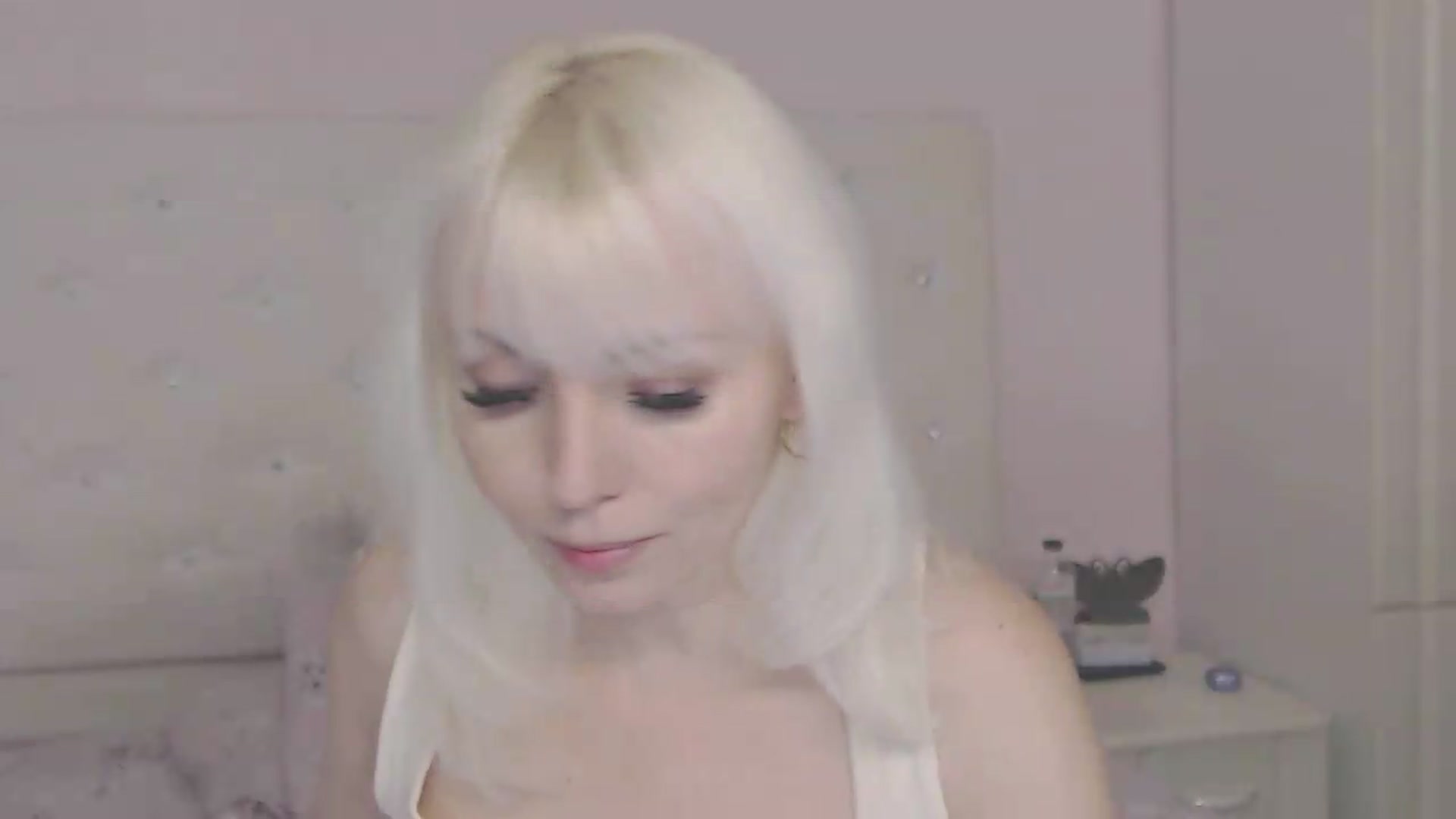 Gallery image thumbnail from Kaiserine's myfreecams stream on, 05/22/2026, 19:42 image 4 of 20