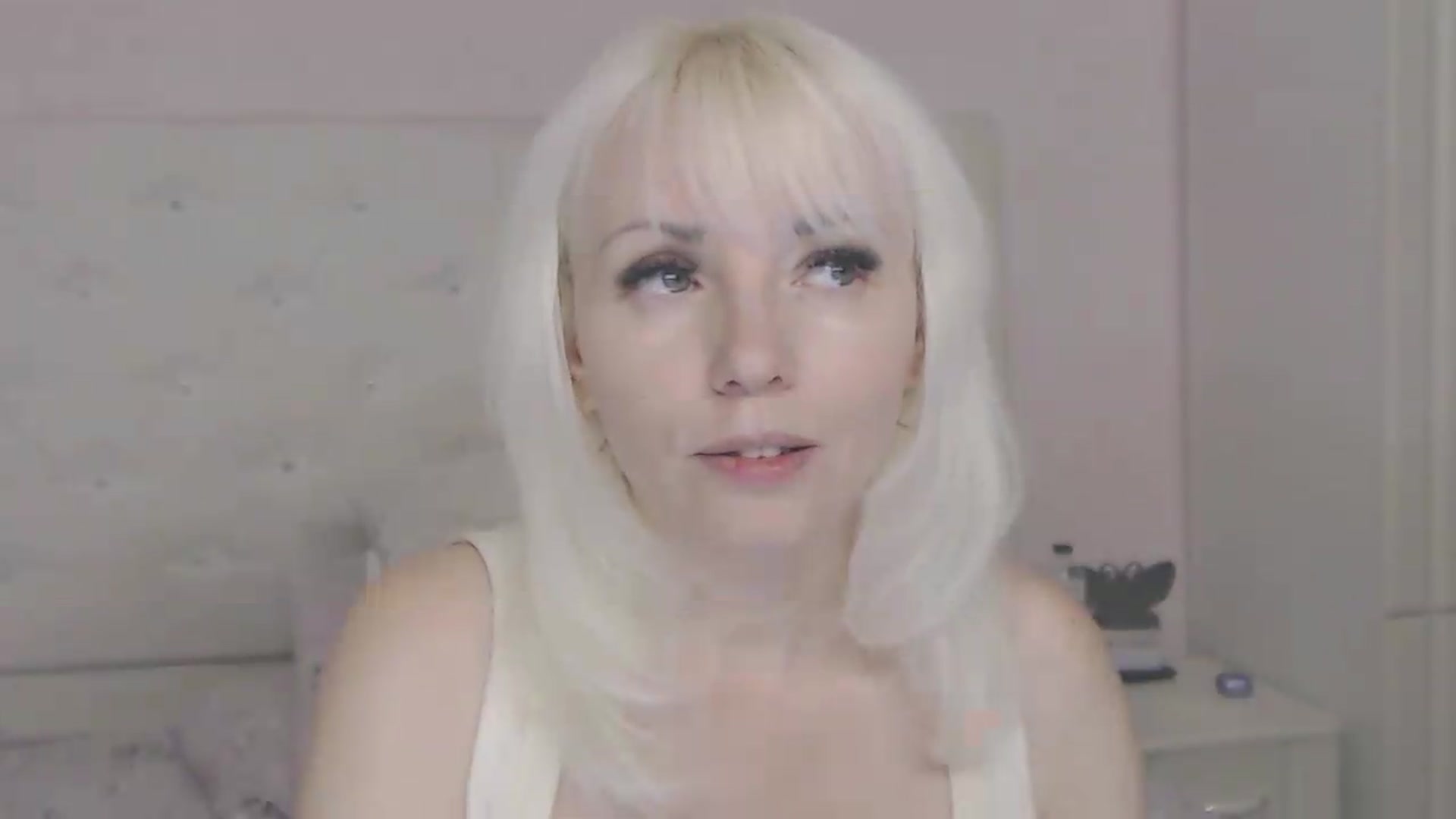 Gallery image thumbnail from Kaiserine's myfreecams stream on, 05/22/2026, 19:42 image 6 of 20