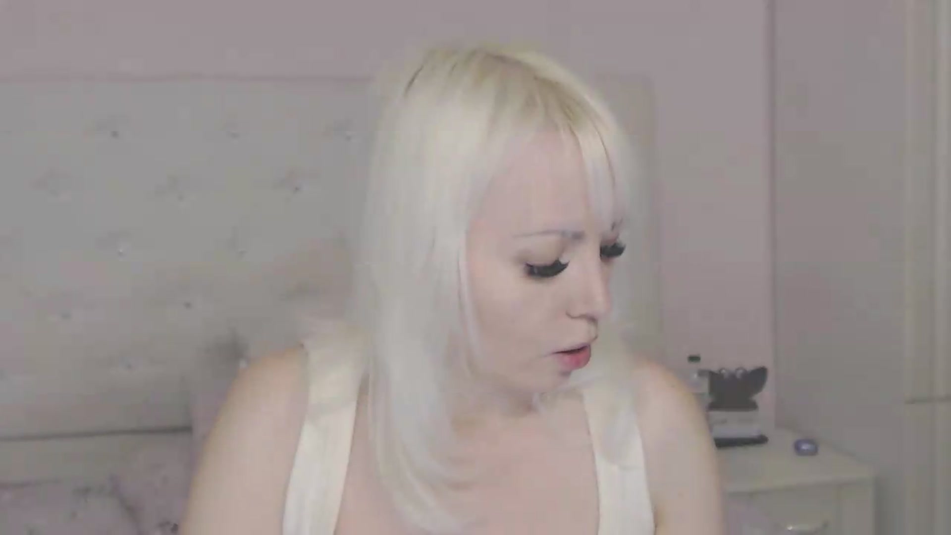 Gallery image thumbnail from Kaiserine's myfreecams stream on, 05/22/2026, 19:42 image 10 of 20