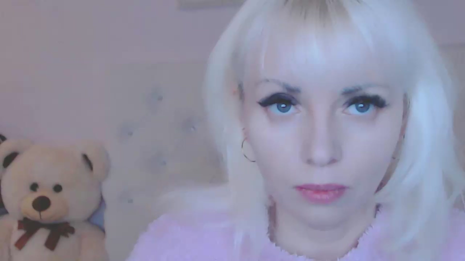 Gallery image thumbnail from Kaiserine's myfreecams stream on, 05/31/2026, 23:19 image 20 of 20
