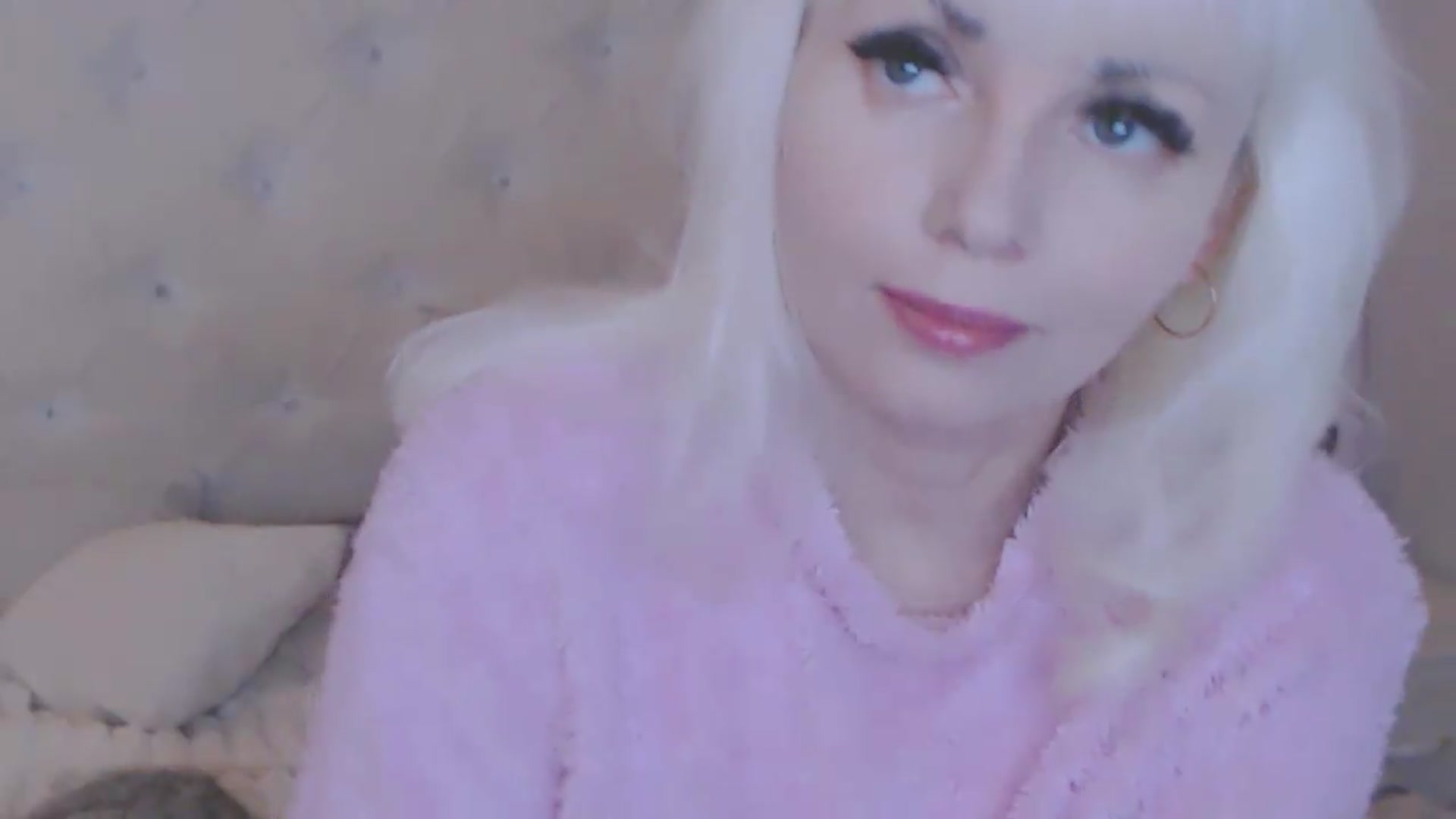 Gallery image thumbnail from Kaiserine's myfreecams stream on, 05/31/2026, 23:19 image 8 of 20