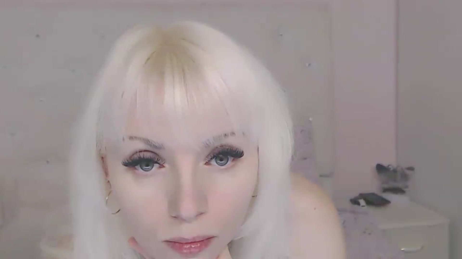 Gallery image thumbnail from Kaiserine's myfreecams stream on, 06/06/2026, 19:06 image 9 of 20