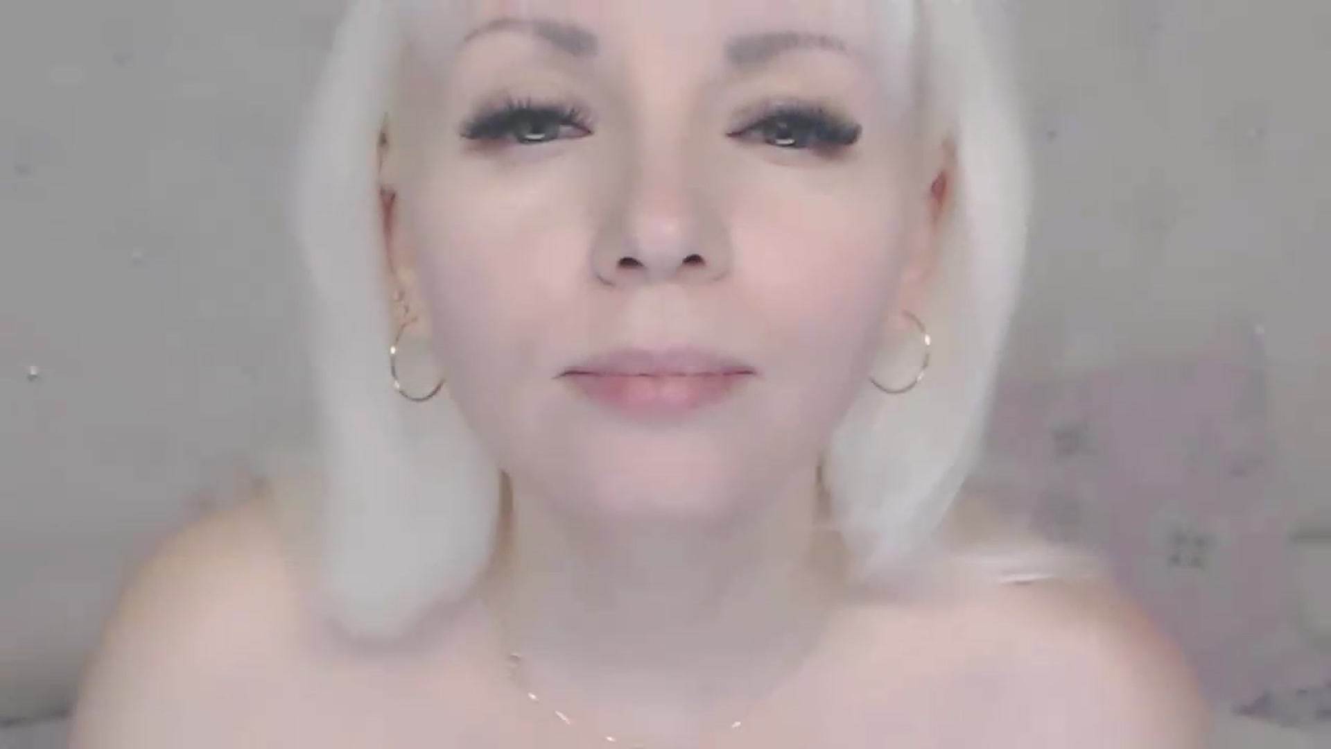 Gallery image thumbnail from Kaiserine's myfreecams stream on, 06/06/2026, 19:55 image 9 of 20