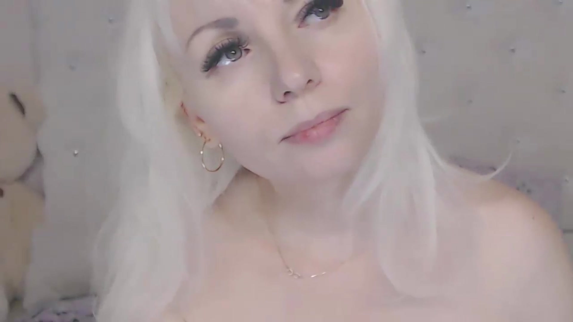 Gallery image thumbnail from Kaiserine's myfreecams stream on, 06/06/2026, 21:27 image 3 of 20