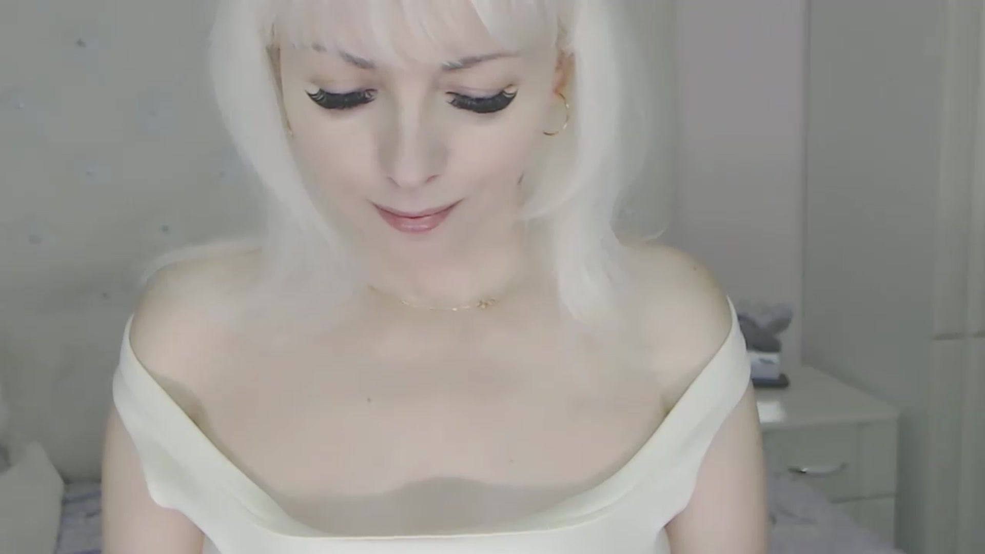 Gallery image thumbnail from Kaiserine's myfreecams stream on, 06/07/2026, 22:08 image 19 of 20