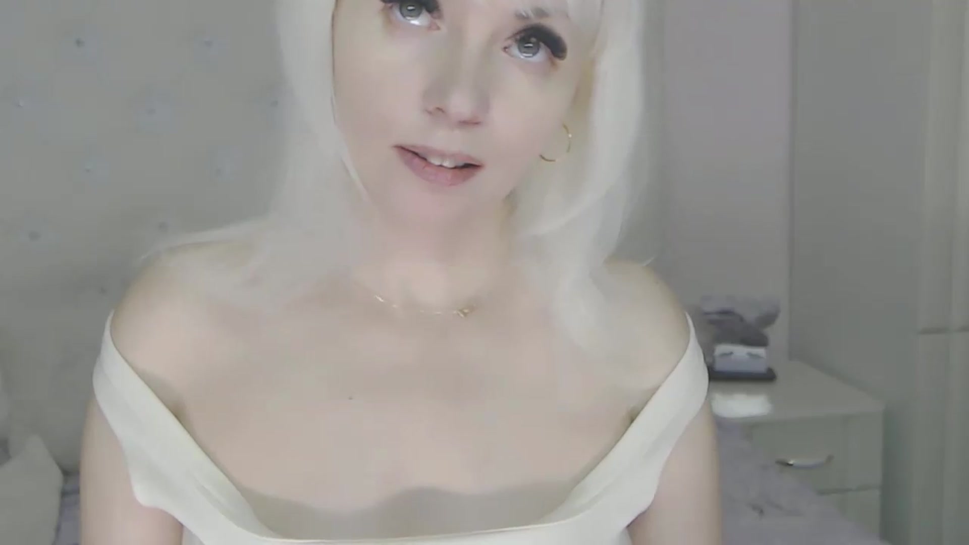 Gallery image thumbnail from Kaiserine's myfreecams stream on, 06/07/2026, 22:08 image 17 of 20