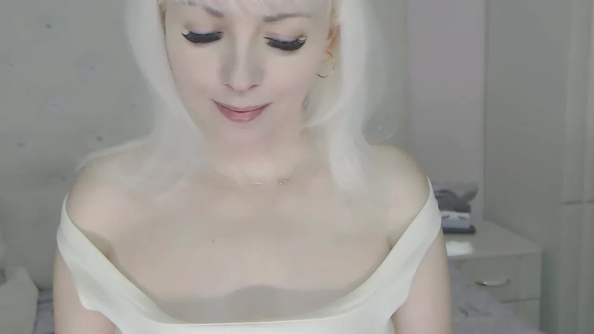 Gallery image thumbnail from Kaiserine's myfreecams stream on, 06/07/2026, 22:08 image 18 of 20