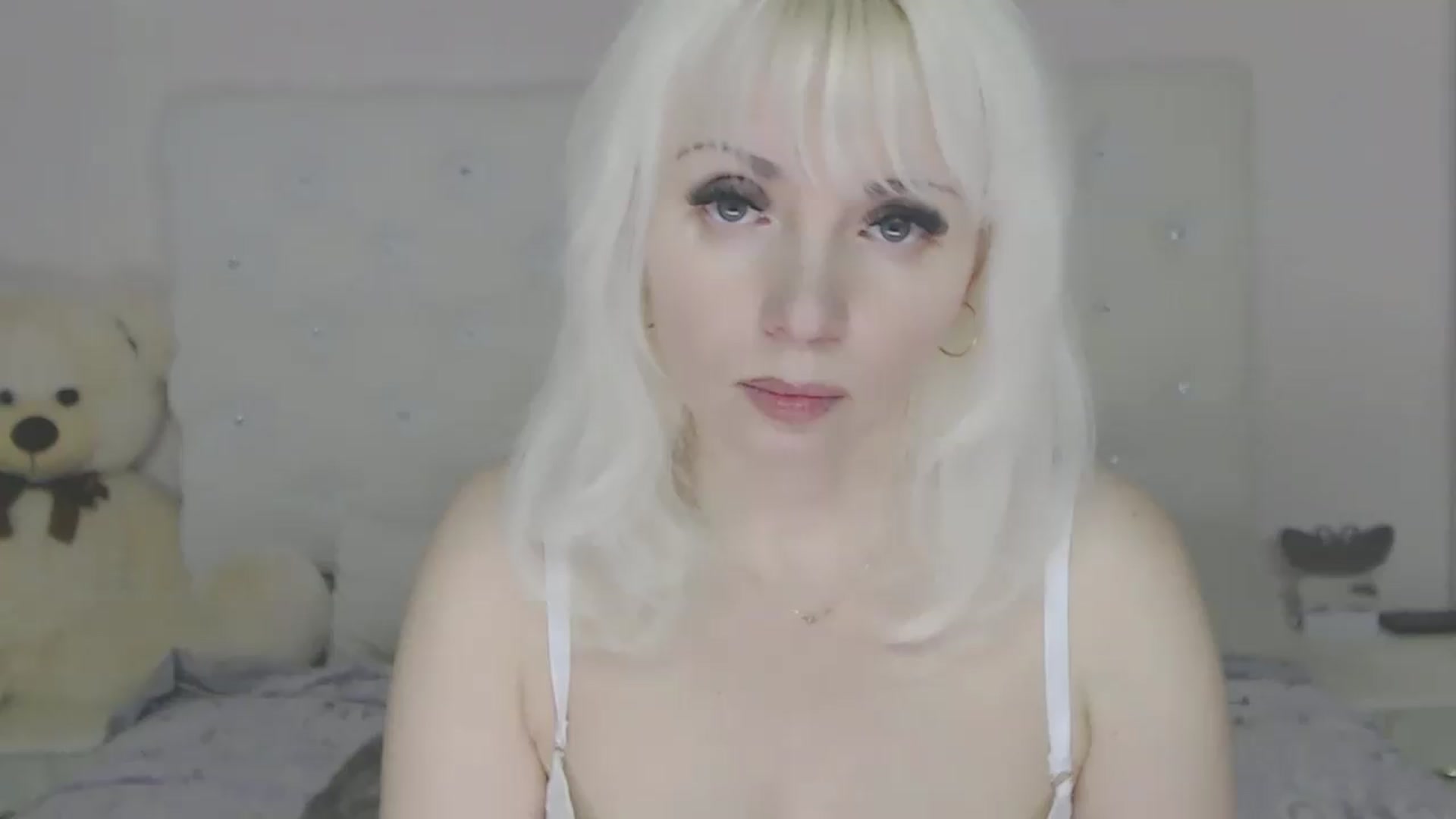 Gallery image thumbnail from Kaiserine's myfreecams stream on, 06/14/2026, 23:56 image 11 of 20