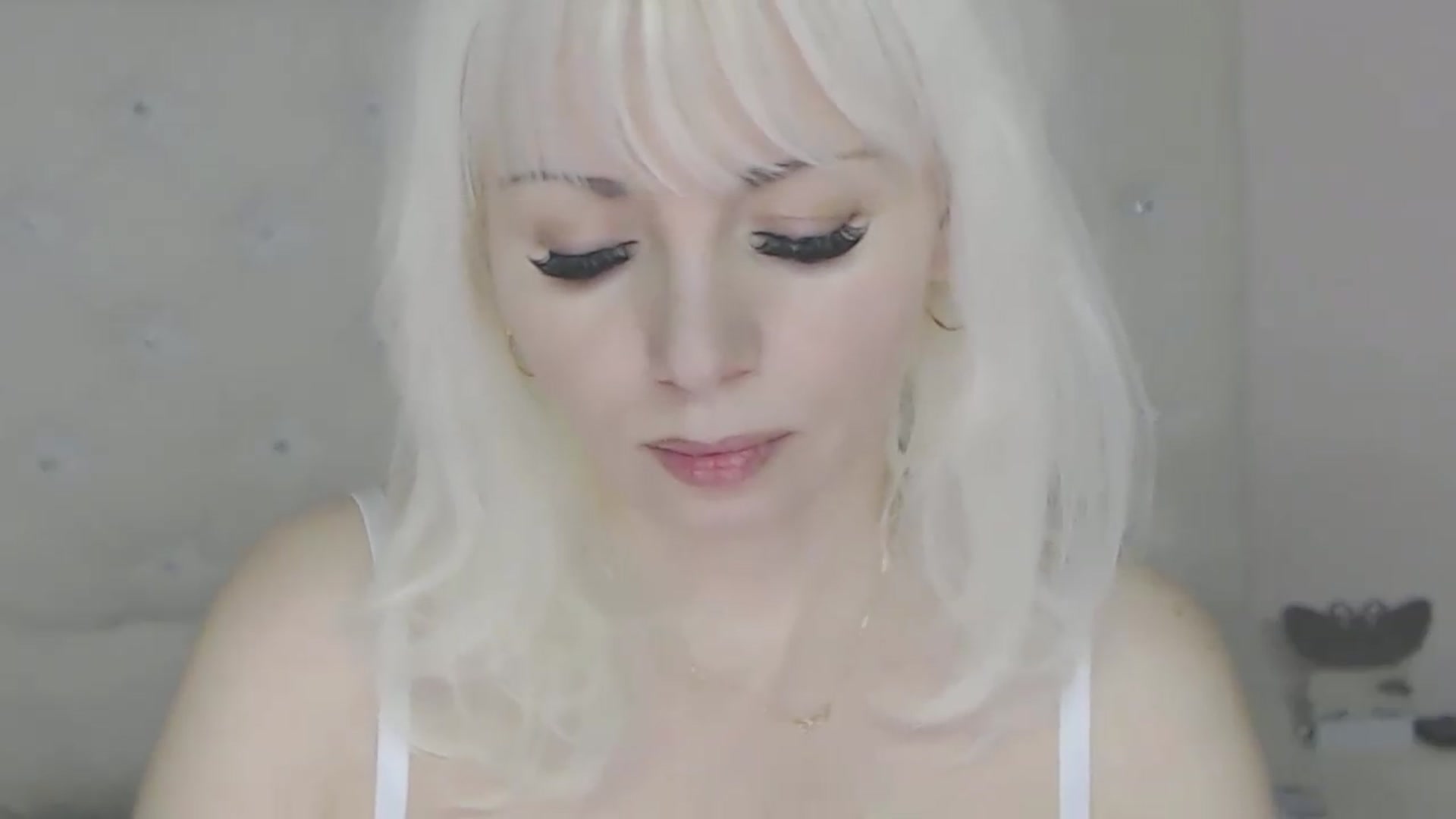 Gallery image thumbnail from Kaiserine's myfreecams stream on, 06/14/2026, 23:56 image 3 of 20