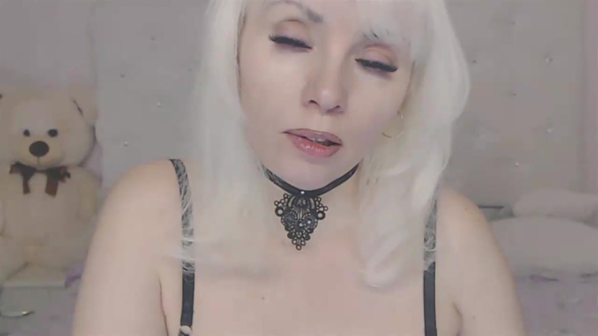 Gallery image thumbnail from Kaiserine's myfreecams stream on, 06/18/2026, 20:29 image 17 of 20