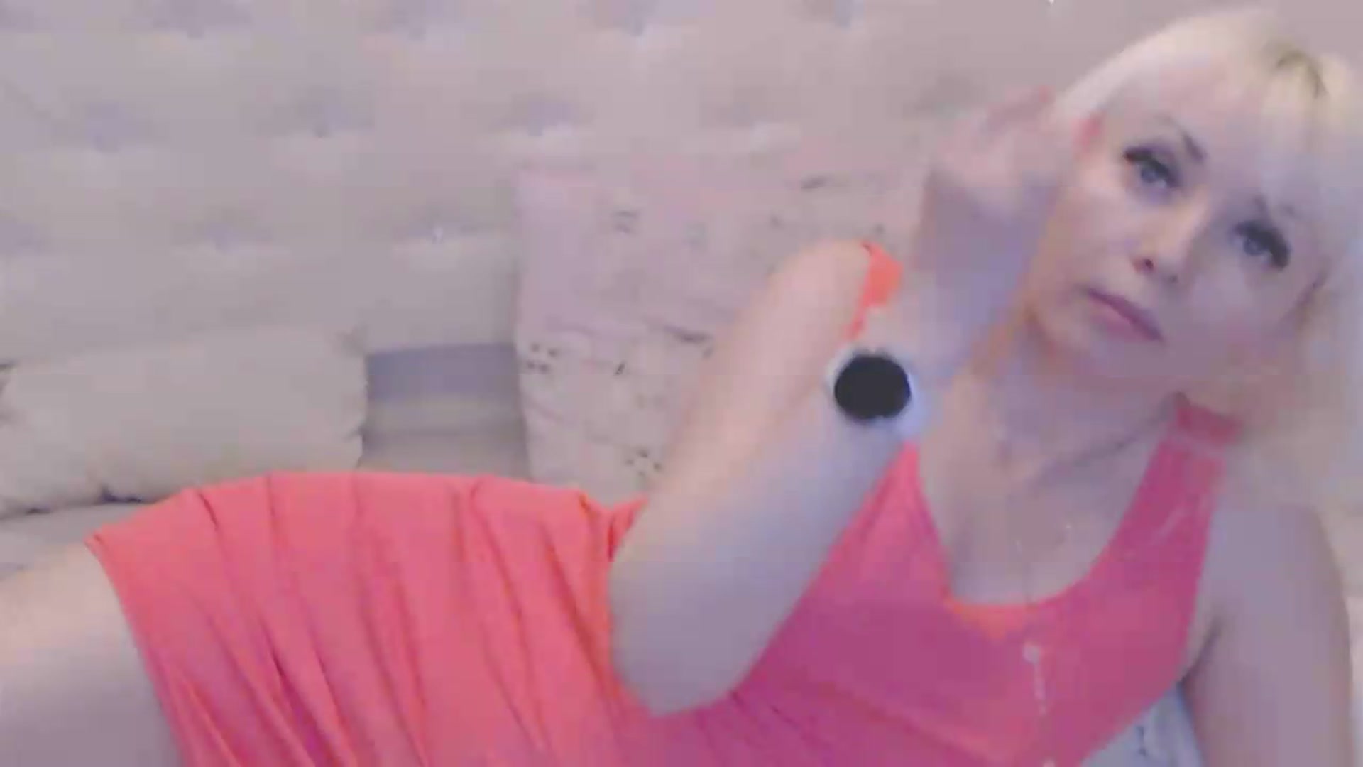 Gallery image thumbnail from Kaiserine's myfreecams stream on, 06/21/2026, 22:41 image 17 of 20