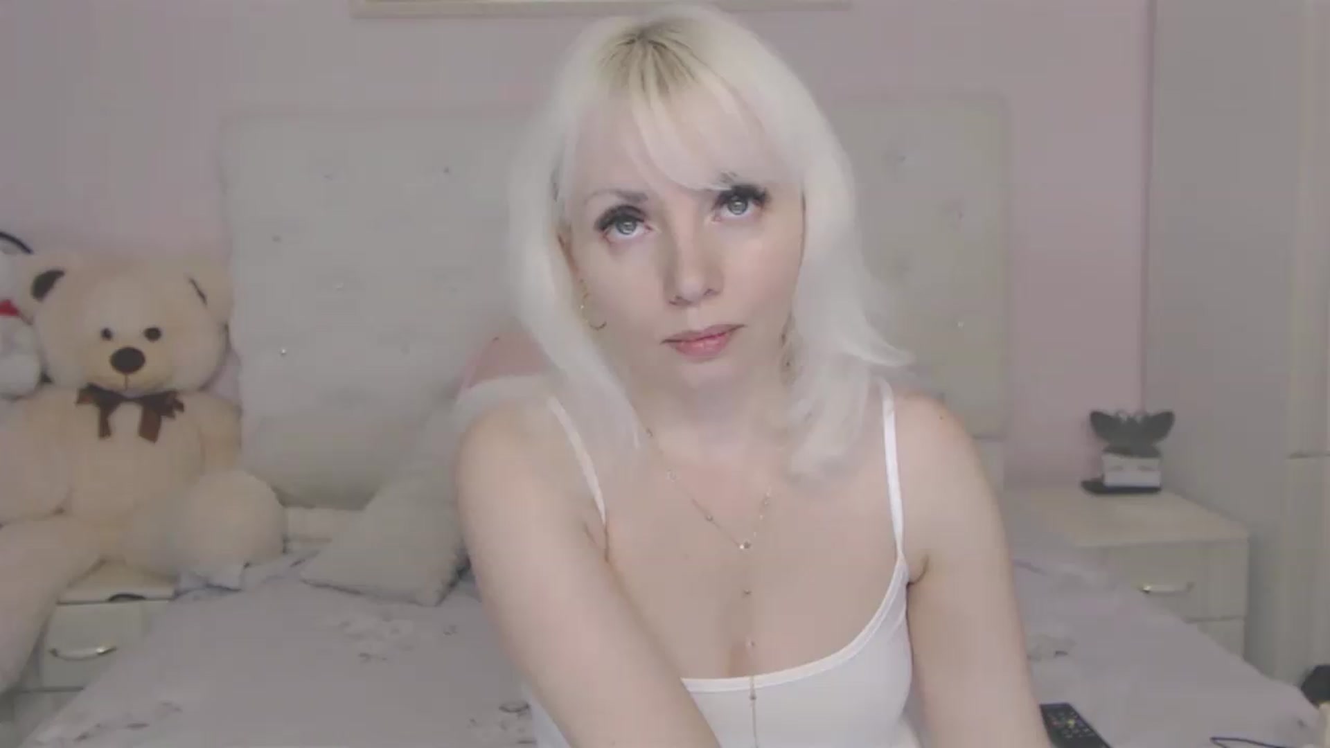 Gallery image thumbnail from Kaiserine's myfreecams stream on, 06/28/2026, 22:46 image 19 of 20