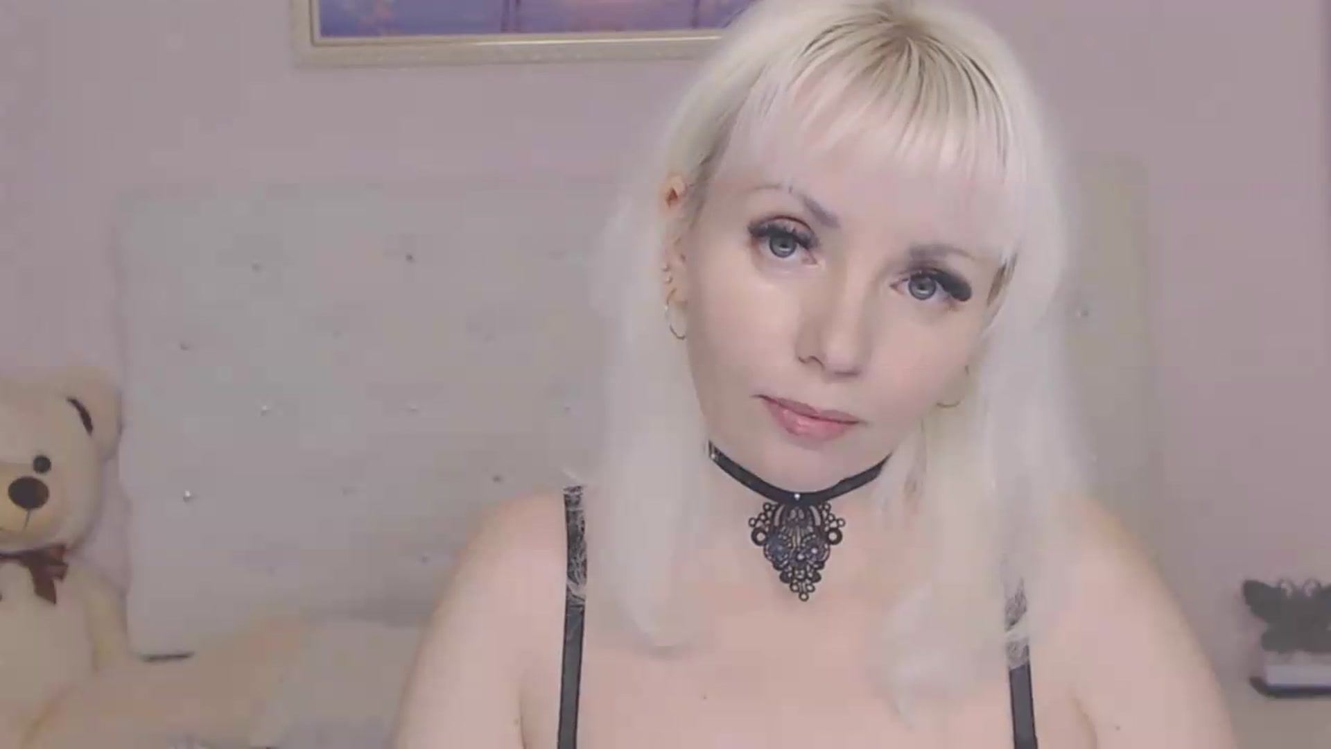 Gallery image thumbnail from Kaiserine's myfreecams stream on, 07/11/2026, 20:51 image 4 of 20