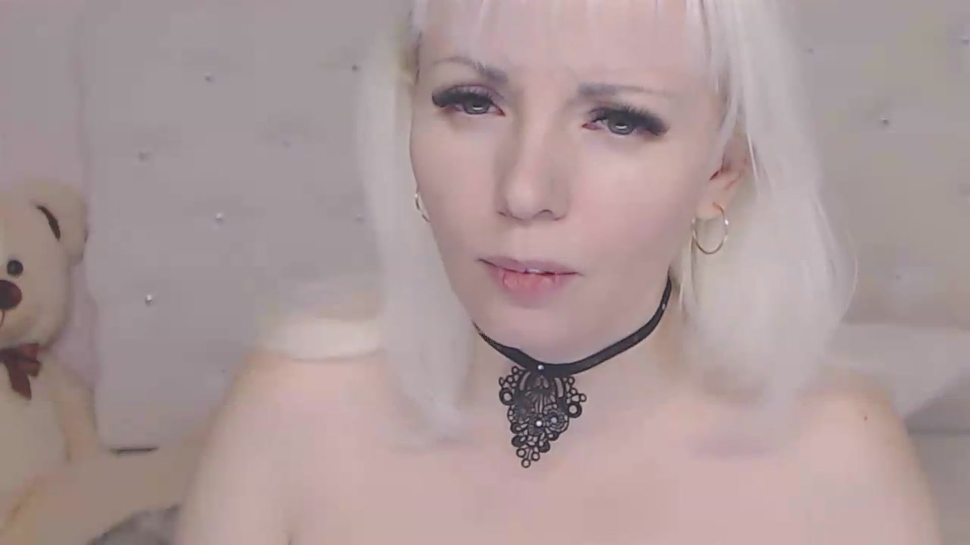 Gallery image thumbnail from Kaiserine's myfreecams stream on, 07/11/2026, 23:02 image 19 of 20