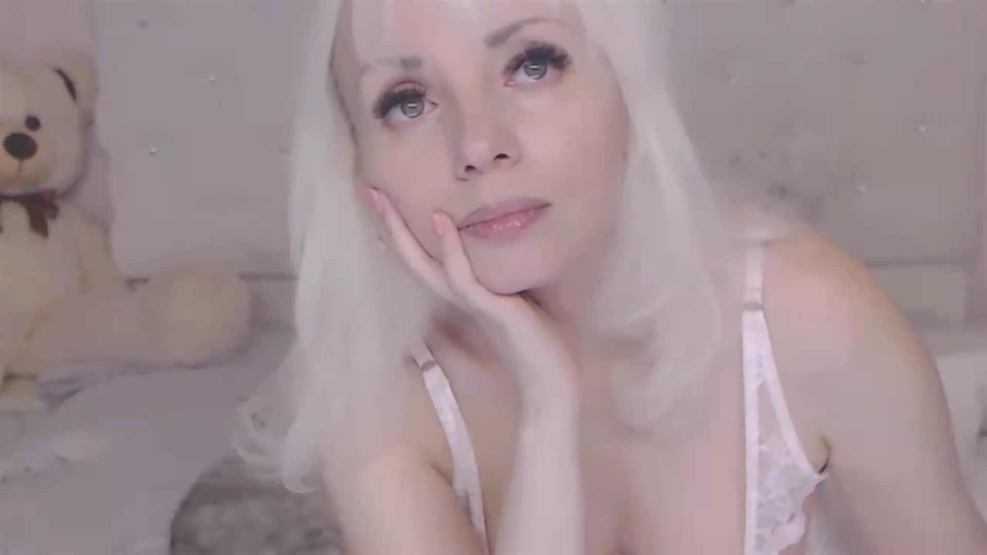 Gallery image thumbnail from Kaiserine's myfreecams stream on, 07/14/2026, 22:25 image 8 of 20
