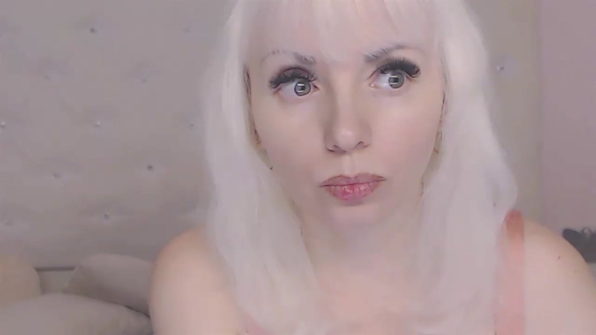 Gallery image thumbnail from Kaiserine's myfreecams stream on, 07/19/2026, 20:06 image 13 of 20